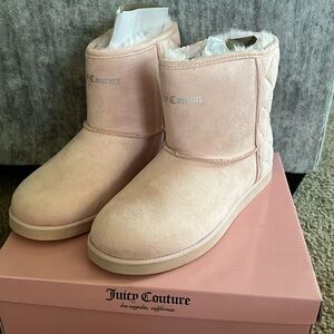 Juicy couture blush pink boots with rhinestones brand new
